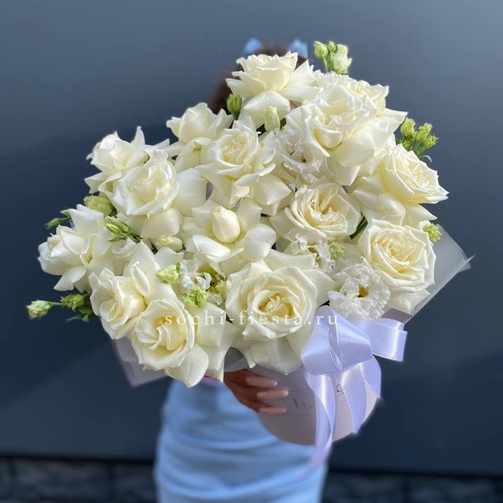 Коробка с цветами "Свен" в Сургуте