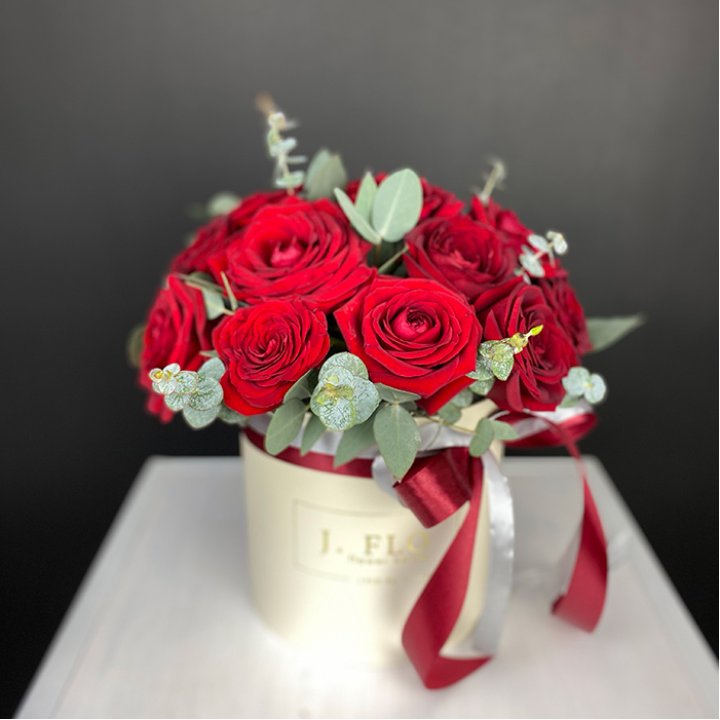 Ред бокс в Сургуте