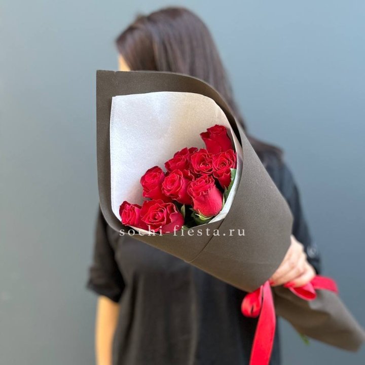 9 красных роз в фоамиране в Сургуте
