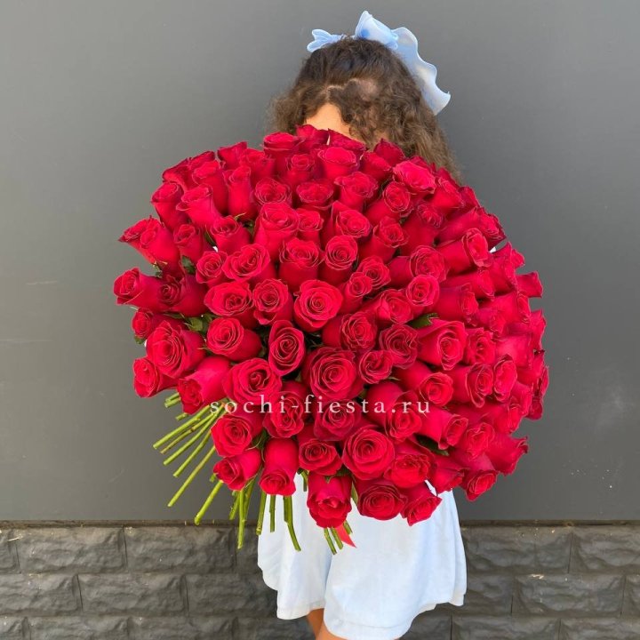 101 красная роза в Сургуте