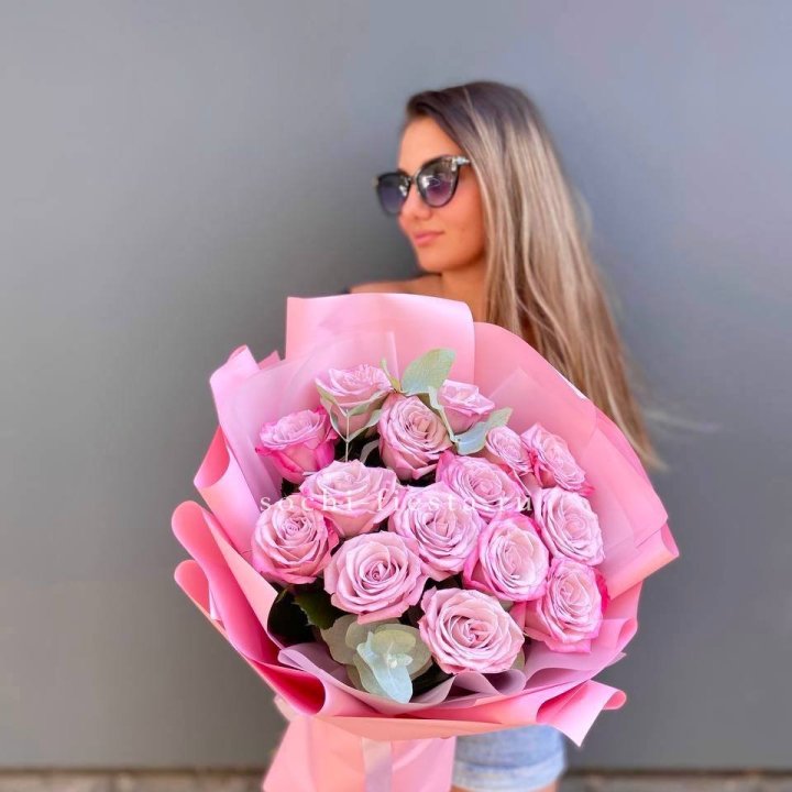 Букет розовых роз 2 в Сургуте