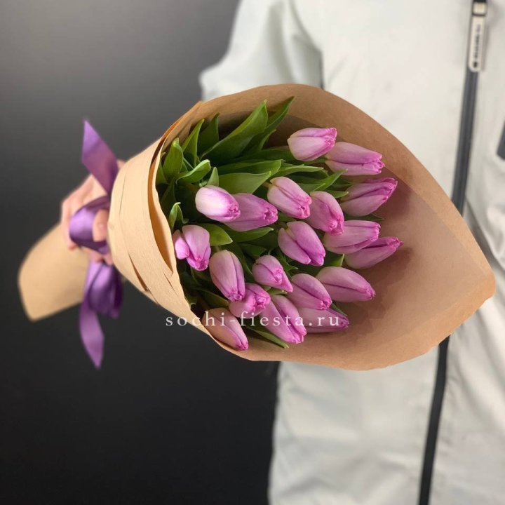 19 розовых  тюльпанов в Сургуте