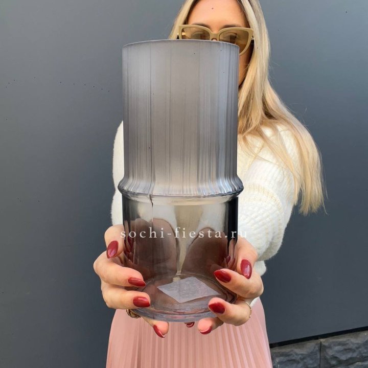 Стеклянная ваза №3 в Сургуте