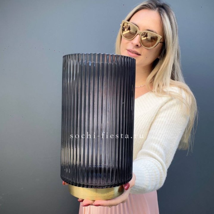 Стеклянная ваза №4 в Сургуте