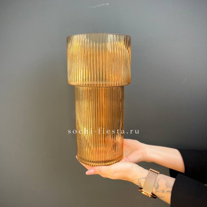 Стеклянная ваза №5 в Сургуте